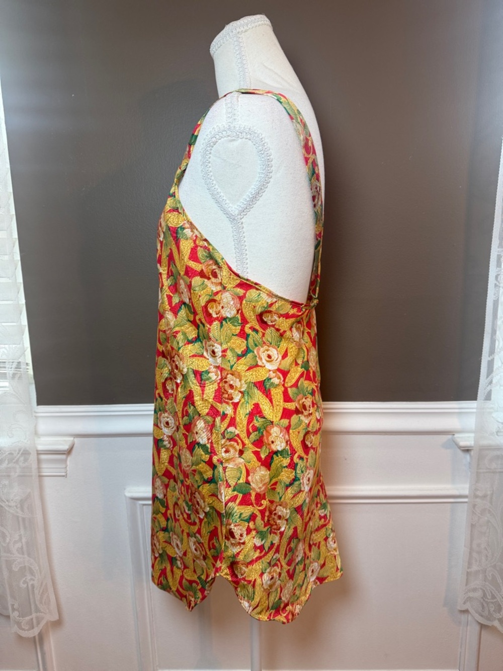 Vintage Violets & Roses Floral Slip Dress Satin Red Gold‎ Small - Picture 2 of 9